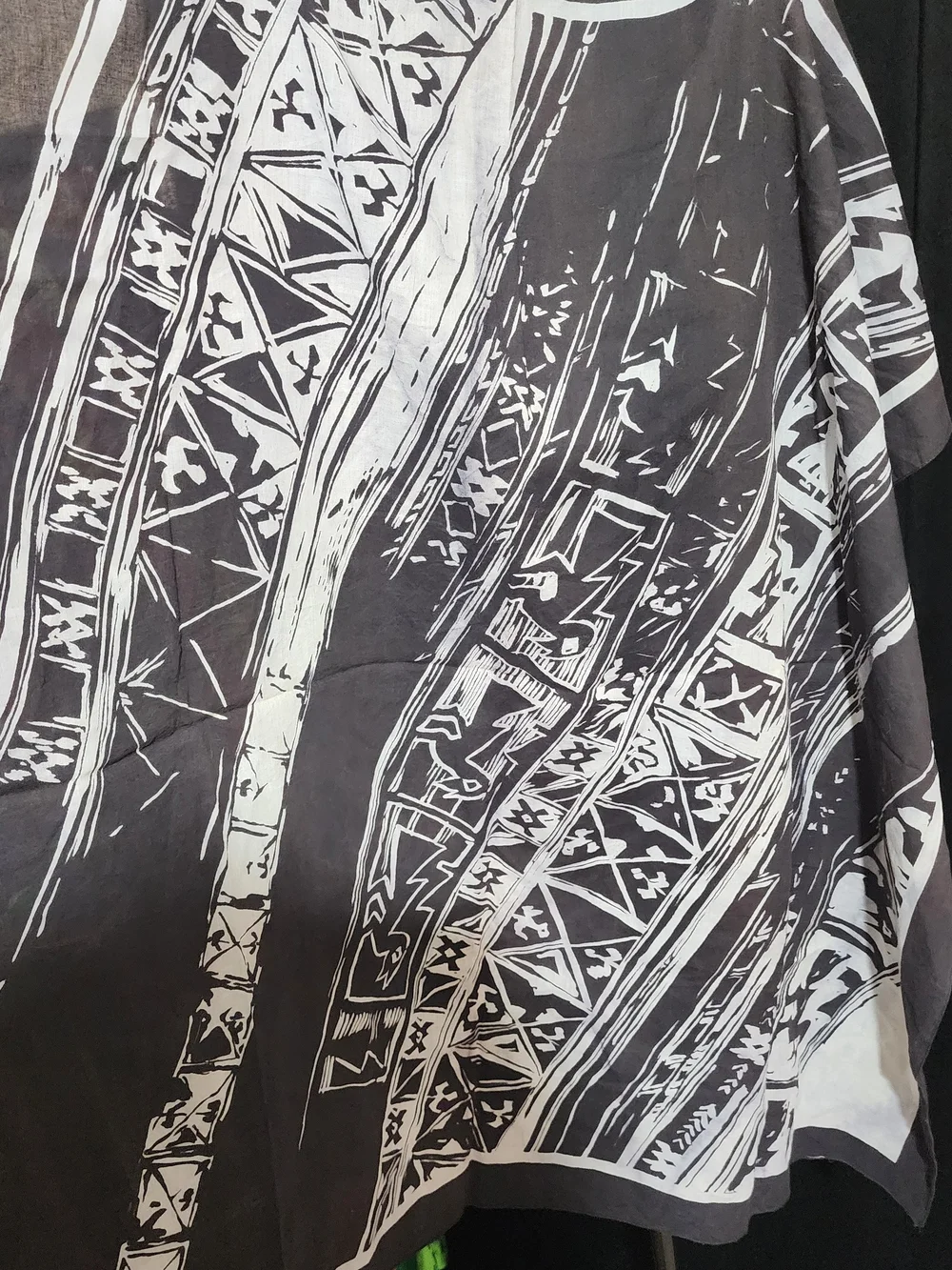 Vintage Black & White Graphic Oversized Scarf Shawl